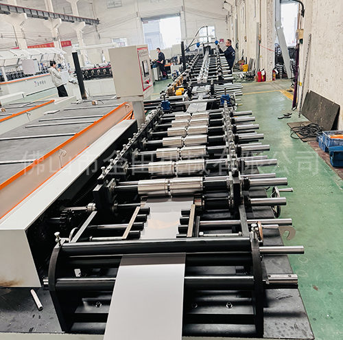 珠海方通凹槽机