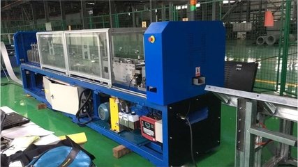 轻钢龙骨机厂家 轻钢龙骨机厂家