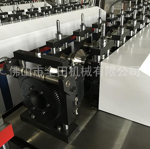 数控方通机 数控方通机