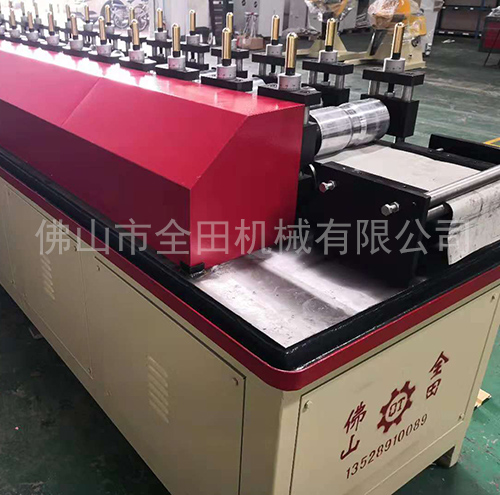 轻钢龙骨机 轻钢龙骨机