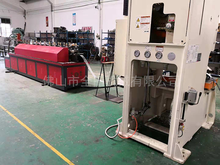 卡式龙骨机厂家 卡式龙骨机厂家