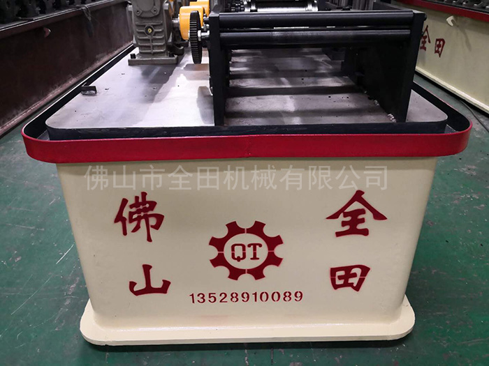 60主龙骨机 60主龙骨机