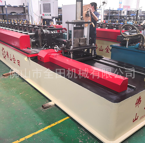 轻钢龙骨机 轻钢龙骨机